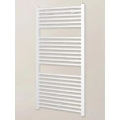 Schulte Design-Heizkörper Turbo Mit Anschluss Von Unten 627 W Alpinweiß